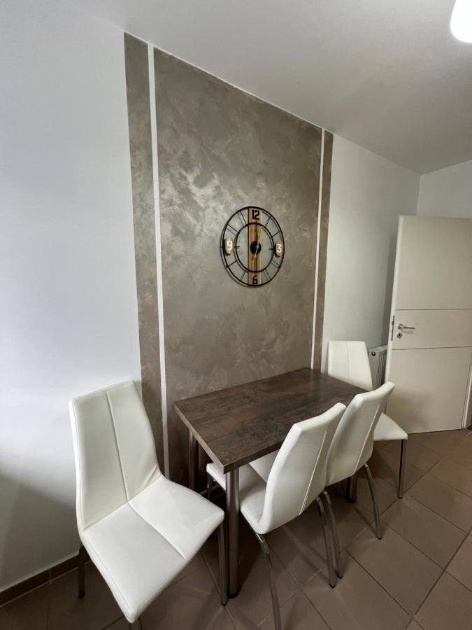 Moncler Family Apartment บราชอฟ ภายนอก รูปภาพ